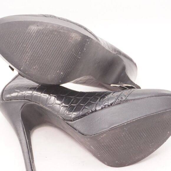 Charles David Black Croc-Embossed Platform Pumps - Picture 12 of 12